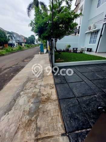 Dijual Rumah 4 Kamar Lokasi Strategis Nyaman dan Strategis di Serpong Utara Dijual Rumah 4 Kamar Lokasi Strategis Nyaman dan Strategis di Serpong Utara