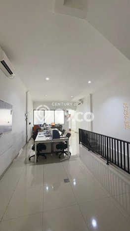 Dijual! Ruko di Bintaro Jakarta Selatan LT 68m2 / LB 270m2 Kawasan Bisnis Dijual! Ruko di Bintaro Jakarta Selatan LT 68m2 / LB 270m2 Kawasan Bisnis