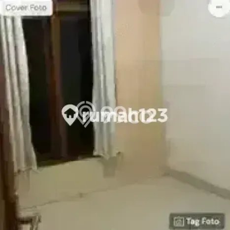 Jual Rumah Eksklusif 4 KT di Bintaro, Tangerang Selatan Jual Rumah Eksklusif 4 KT di Bintaro, Tangerang Selatan