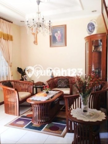 Rumah Mewah LB 344m2 Siap Pakai Desain Elegan di Sektor 9-Bintaro, Tangerang Selatan Rumah Mewah LB 344m2 Siap Pakai Desain Elegan di Sektor 9-Bintaro, Tangerang Selatan
