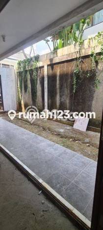 For Sale! Premium House LT 164m2 Desain Modern di Sektor 9-Bintaro For Sale! Premium House LT 164m2 Desain Modern di Sektor 9-Bintaro