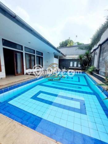 Rumah Elit LB 445m2 Siap Pakai Desain Elegan di Pondok Indah, Jakarta Selatan Rumah Elit LB 445m2 Siap Pakai Desain Elegan di Pondok Indah, Jakarta Selatan
