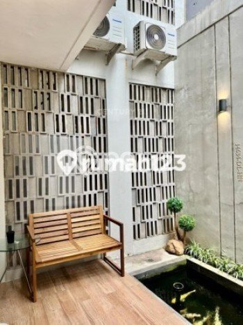 Jual Rumah Mewah Elegan Dengan View Cantik di Sektor 9-Bintaro, Tangerang Selatan Jual Rumah Mewah Elegan Dengan View Cantik di Sektor 9-Bintaro, Tangerang Selatan