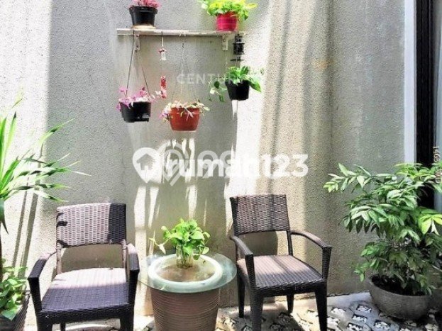 Rumah Luxury Modern Siap Huni di Sektor 9-Bintaro Tangerang Selatan Rumah Luxury Modern Siap Huni di Sektor 9-Bintaro Tangerang Selatan