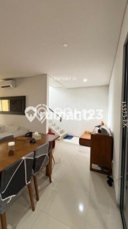Rumah Mewah LB 139m2 Siap Huni Desain Elegan di Sektor 9-Bintaro, Tangerang Selatan Rumah Mewah LB 139m2 Siap Huni Desain Elegan di Sektor 9-Bintaro, Tangerang Selatan