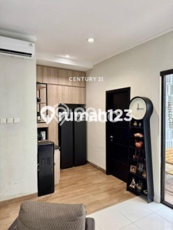 Jual Rumah Mewah Elegan Dengan View Cantik di Sektor 9-Bintaro, Tangerang Selatan Jual Rumah Mewah Elegan Dengan View Cantik di Sektor 9-Bintaro, Tangerang Selatan
