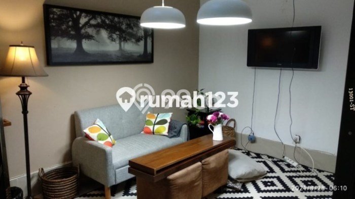 Rumah Luxury Modern Tanpa Renovasi di Sektor 9-Bintaro Tangerang Selatan Rumah Luxury Modern Tanpa Renovasi di Sektor 9-Bintaro Tangerang Selatan