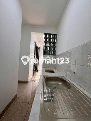 Rumah Luxury Modern Siap Huni di Sektor 9-Bintaro Tangerang Selatan Rumah Luxury Modern Siap Huni di Sektor 9-Bintaro Tangerang Selatan