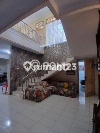 Hunian Super Elit dengan Akses Paling Strategis di Sektor 1 - Bintaro, Jakarta Selatan Hunian Super Elit dengan Akses Paling Strategis di Sektor 1 - Bintaro, Jakarta Selatan