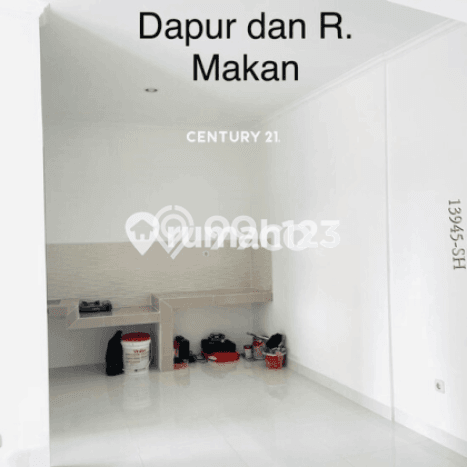 Rumah Luas Asri 3 KT Siap Pakai di Bintaro Tangerang Selatan Rumah Luas Asri 3 KT Siap Pakai di Bintaro Tangerang Selatan