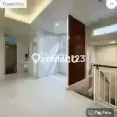 Ready to Use! Premium House LT 120m2 Desain Modern di Bintaro Ready to Use! Premium House LT 120m2 Desain Modern di Bintaro