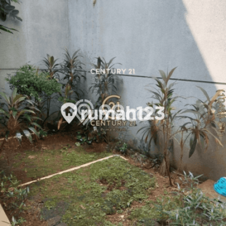 Dijual Rumah Mewah Exclusive di Pondok Aren, Tangerang Selatan Dijual Rumah Mewah Exclusive di Pondok Aren, Tangerang Selatan