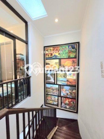 Jual Rumah Mewah Megah Dengan View Cantik di Sektor 9-Bintaro, Tangerang Selatan Jual Rumah Mewah Megah Dengan View Cantik di Sektor 9-Bintaro, Tangerang Selatan