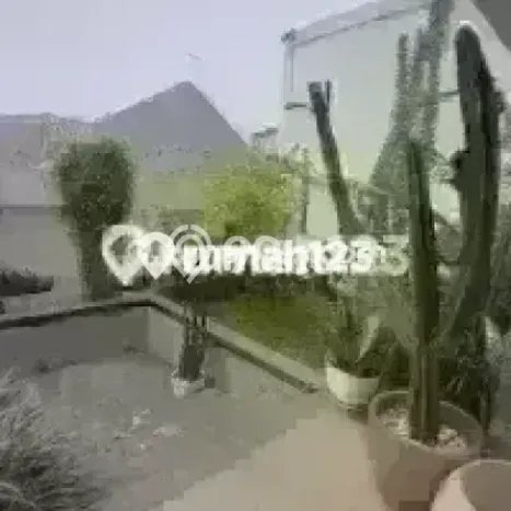 Rumah Mewah LB 415m2 Siap Huni Desain Elegan di Sektor 9-Bintaro, Tangerang Selatan Rumah Mewah LB 415m2 Siap Huni Desain Elegan di Sektor 9-Bintaro, Tangerang Selatan