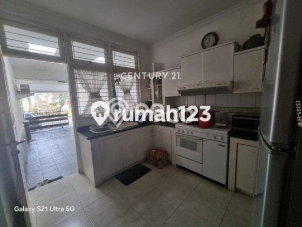 Jual Rumah Luas Megah Dengan View Eksklusif di Sektor 9-Bintaro, Tangerang Selatan Jual Rumah Luas Megah Dengan View Eksklusif di Sektor 9-Bintaro, Tangerang Selatan