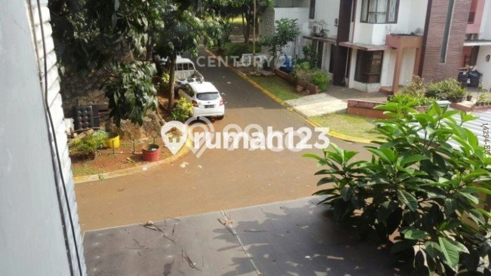 Jual Rumah Mewah Megah Dengan View Eksklusif di Sektor 9-Bintaro, Tangerang Selatan Jual Rumah Mewah Megah Dengan View Eksklusif di Sektor 9-Bintaro, Tangerang Selatan