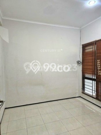 Rumah Minimalis 3 KT di Sektor 9-Bintaro Tangerang Selatan Rumah Minimalis 3 KT di Sektor 9-Bintaro Tangerang Selatan