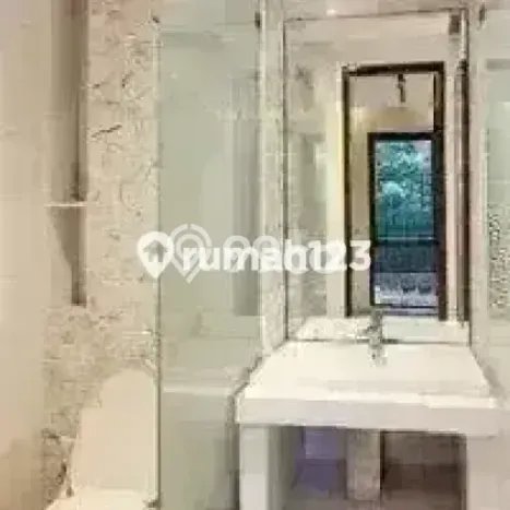 Jual Rumah Luas Elegan Dengan View Eksklusif di Sektor 9-Bintaro, Tangerang Selatan Jual Rumah Luas Elegan Dengan View Eksklusif di Sektor 9-Bintaro, Tangerang Selatan