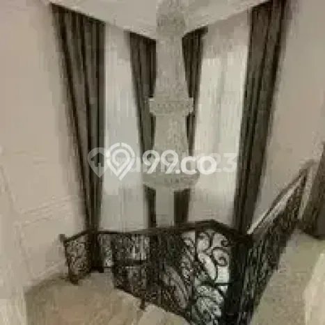 KESEMPATAN EMAS! Rumah Berkualitas area Sektor 7-Bintaro, Tangerang Selatan, Luas 310m² Bangunan 360m² KESEMPATAN EMAS! Rumah Berkualitas area Sektor 7-Bintaro, Tangerang Selatan, Luas 310m² Bangunan 360m²