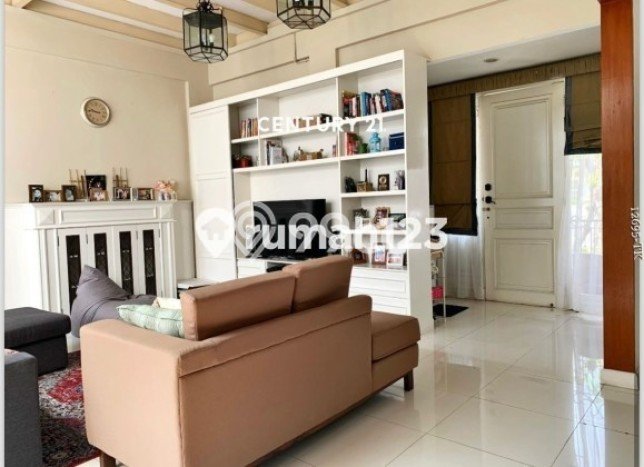 Rumah Elit LB 185m2 Siap Huni Desain Elegan di Sektor 9-Bintaro, Tangerang Selatan Rumah Elit LB 185m2 Siap Huni Desain Elegan di Sektor 9-Bintaro, Tangerang Selatan