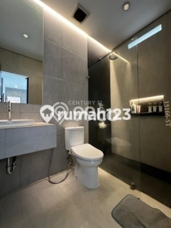 Rumah Elit LB 254m2 Siap Huni Desain Elegan di Sektor 9-Bintaro, Tangerang Selatan Rumah Elit LB 254m2 Siap Huni Desain Elegan di Sektor 9-Bintaro, Tangerang Selatan