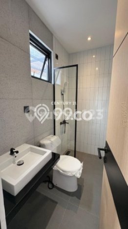 Rumah Luxury Modern Tanpa Renovasi di Bintaro Tangerang Selatan Rumah Luxury Modern Tanpa Renovasi di Bintaro Tangerang Selatan
