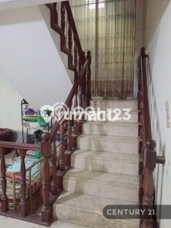 Dijual Rumah Mewah Megah Dengan View Cantik di Sektor 1 - Bintaro, Jakarta Selatan Dijual Rumah Mewah Megah Dengan View Cantik di Sektor 1 - Bintaro, Jakarta Selatan