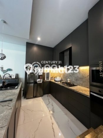 Rumah Elit LB 254m2 Siap Huni Desain Elegan di Sektor 9-Bintaro, Tangerang Selatan Rumah Elit LB 254m2 Siap Huni Desain Elegan di Sektor 9-Bintaro, Tangerang Selatan