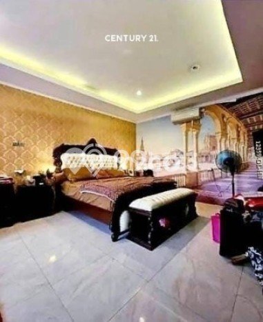 Hunian Elit LB 310m2 Siap Huni Desain Elegan di Pesanggrahan, Tangerang Hunian Elit LB 310m2 Siap Huni Desain Elegan di Pesanggrahan, Tangerang