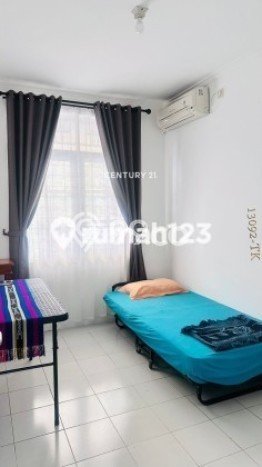 Hunian Nyaman Asri 3 KT Siap Huni di Sektor 9-Bintaro Tangerang Selatan Hunian Nyaman Asri 3 KT Siap Huni di Sektor 9-Bintaro Tangerang Selatan