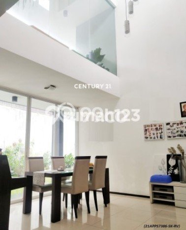 Dijual Rumah Mewah Elegan Dengan View Eksklusif di Sektor 9-Bintaro, Tangerang Selatan Dijual Rumah Mewah Elegan Dengan View Eksklusif di Sektor 9-Bintaro, Tangerang Selatan