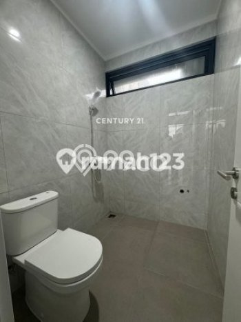 Jual Rumah Mewah Megah Dengan View Eksklusif di Sektor 7-Bintaro, Tangerang Selatan Jual Rumah Mewah Megah Dengan View Eksklusif di Sektor 7-Bintaro, Tangerang Selatan