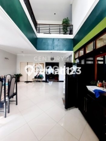 Dijual Rumah Mewah Elegan Dengan View Cantik di Bintaro, Jakarta Selatan Dijual Rumah Mewah Elegan Dengan View Cantik di Bintaro, Jakarta Selatan