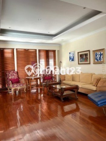 Rumah Elit LB 250m2 Siap Huni Desain Elegan di Sektor 3 - Bintaro, Tangerang Selatan Rumah Elit LB 250m2 Siap Huni Desain Elegan di Sektor 3 - Bintaro, Tangerang Selatan