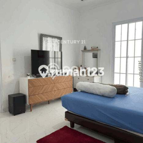 Rumah Luxury Modern Tanpa Renovasi di Sektor 7-Bintaro Tangerang Selatan Rumah Luxury Modern Tanpa Renovasi di Sektor 7-Bintaro Tangerang Selatan