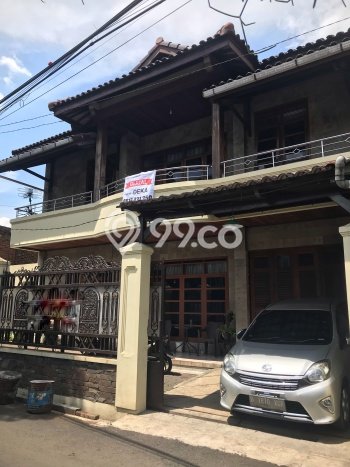 Rumah Elit Modern Siap Huni di Leuwi Panjang Bandung Rumah Elit Modern Siap Huni di Leuwi Panjang Bandung