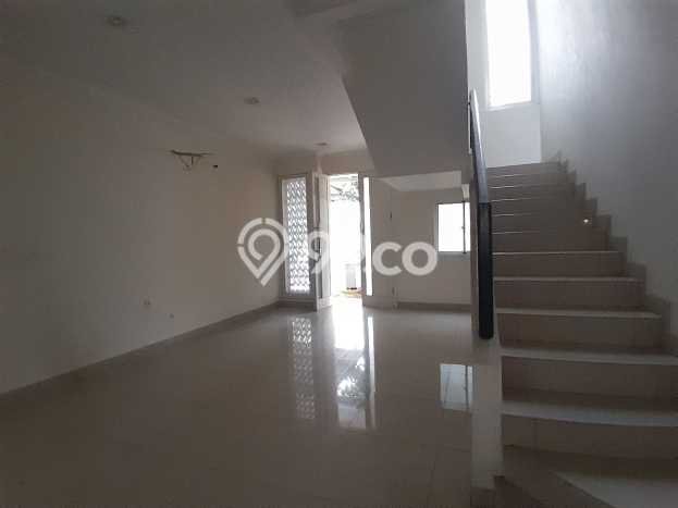 Rumah Asri di Summarecon Bandung, Bandung, LT 128m² LB 110m² Rumah Asri di Summarecon Bandung, Bandung, LT 128m² LB 110m²