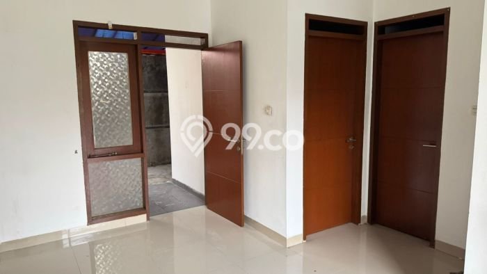 Rumah Luas Asri 2 KT Siap Pakai di Derwati Bandung Rumah Luas Asri 2 KT Siap Pakai di Derwati Bandung
