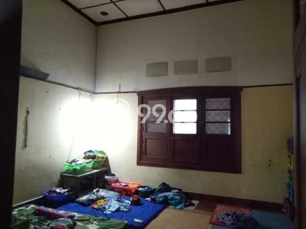 Disewakan Cepat Rumah Kondisi Baik di Area Coblong, Bandung Disewakan Cepat Rumah Kondisi Baik di Area Coblong, Bandung