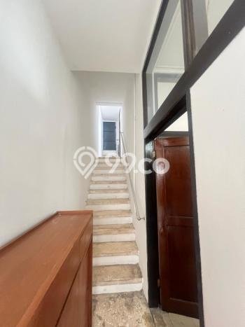 Sewa Rumah Murah di Hegarmanah Bandung dengan 4 Kamar Tidur Sewa Rumah Murah di Hegarmanah Bandung dengan 4 Kamar Tidur