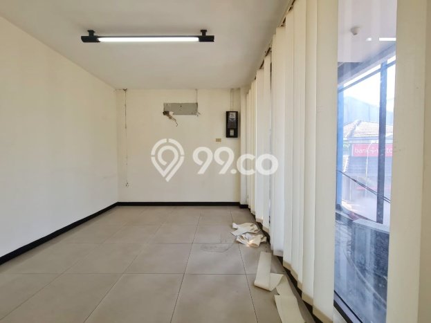 Dijual! Ruko di Pondok Indah Jakarta Selatan LT 210m2 / LB 845m2 Kawasan Strategis Dijual! Ruko di Pondok Indah Jakarta Selatan LT 210m2 / LB 845m2 Kawasan Strategis