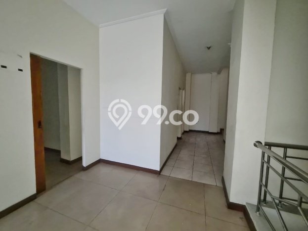 Dijual! Ruko di Pondok Indah Jakarta Selatan LT 210m2 / LB 845m2 Kawasan Strategis Dijual! Ruko di Pondok Indah Jakarta Selatan LT 210m2 / LB 845m2 Kawasan Strategis