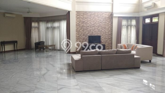 Ready to Use! Luxury House LT 672m2 Desain Modern di Ampera Ready to Use! Luxury House LT 672m2 Desain Modern di Ampera