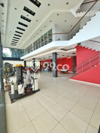 Unit Kantor Dijual di Jakarta Selatan LT 6658m2 & LB 3000m2 Unit Kantor Dijual di Jakarta Selatan LT 6658m2 & LB 3000m2