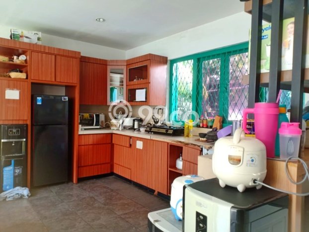 Kost Dijual di Kramat dengan 30 KT dan Luas 900m2 Kost Dijual di Kramat dengan 30 KT dan Luas 900m2