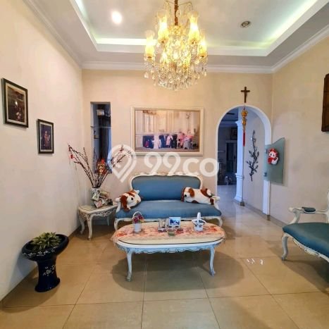 Rumah Mewah LB 300m2 Siap Pakai Desain Elegan di Tamansari, Jakarta Barat Rumah Mewah LB 300m2 Siap Pakai Desain Elegan di Tamansari, Jakarta Barat