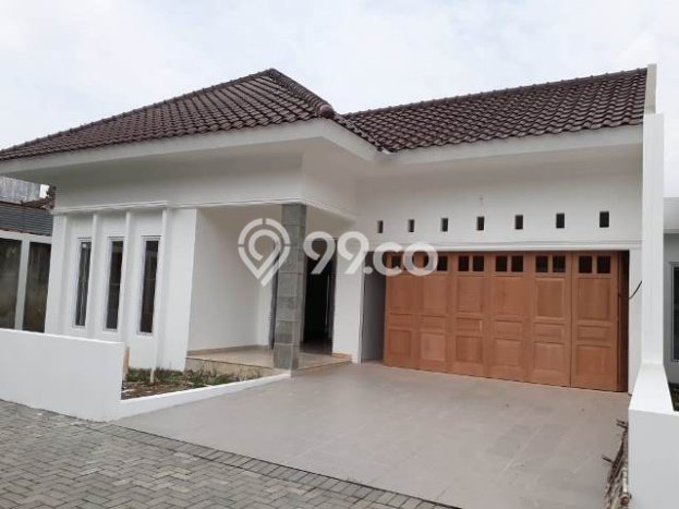 UNIT TERBATAS! Rumah di Kemang, 3 KM, LT 600m² LB 400m² UNIT TERBATAS! Rumah di Kemang, 3 KM, LT 600m² LB 400m²