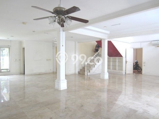 Rumah area Kebayoran Baru, 3 KM, Lingkungan Potensial Rumah area Kebayoran Baru, 3 KM, Lingkungan Potensial