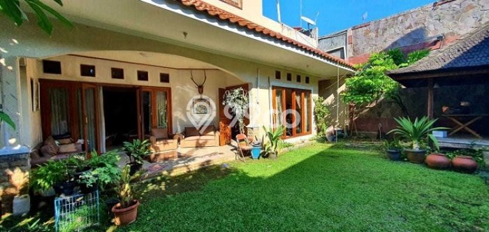 HOT UNIT! Apartemen Kawasan Setiabudi, 3 KT, Luas 200m² HOT UNIT! Apartemen Kawasan Setiabudi, 3 KT, Luas 200m²