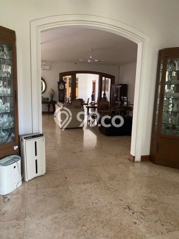 HOT DEAL! Rumah di Cilandak, 4 KT, Lingkungan Strategis, LT 1400m² Bangunan 700m² HOT DEAL! Rumah di Cilandak, 4 KT, Lingkungan Strategis, LT 1400m² Bangunan 700m²